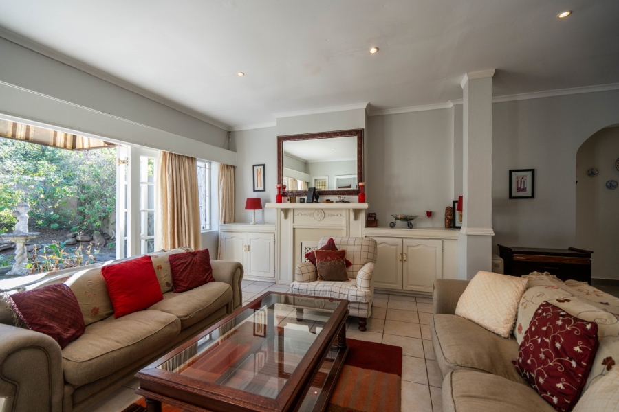 5 Bedroom Property for Sale in West Bank Eastern Cape